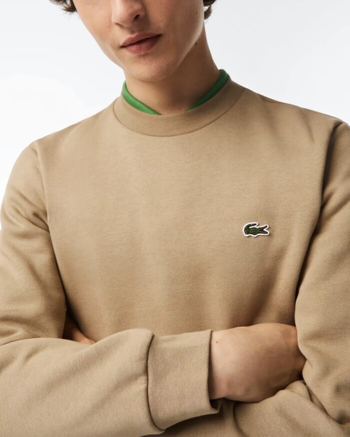 Lacoste sweatshirt