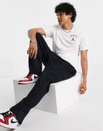 Nike T-shirt