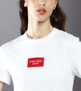 Calvin Klein T-shirt