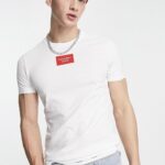 Calvin Klein T-shirt