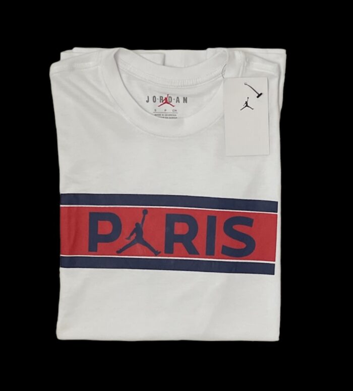 Nike T-shirt