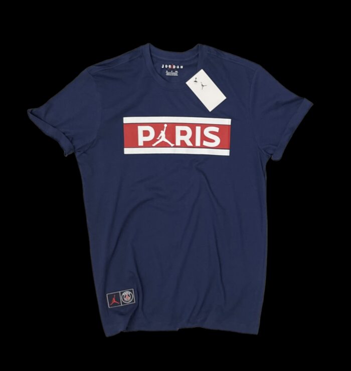 Nike T-shirt