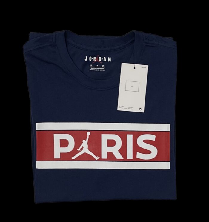 Nike T-shirt