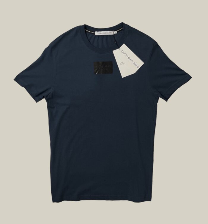 Calvin Klein T-shirt