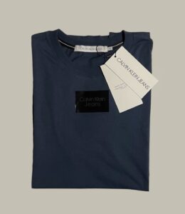 Calvin Klein T-shirt