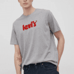 Levi’s T-shirt