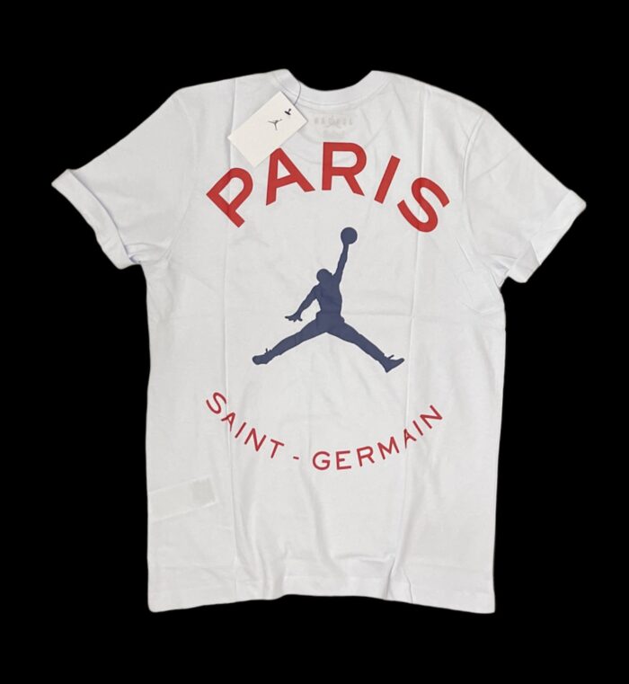 Nike T-shirt
